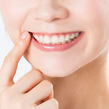 Gum Disease: Symptoms, Prevention, and Treatment